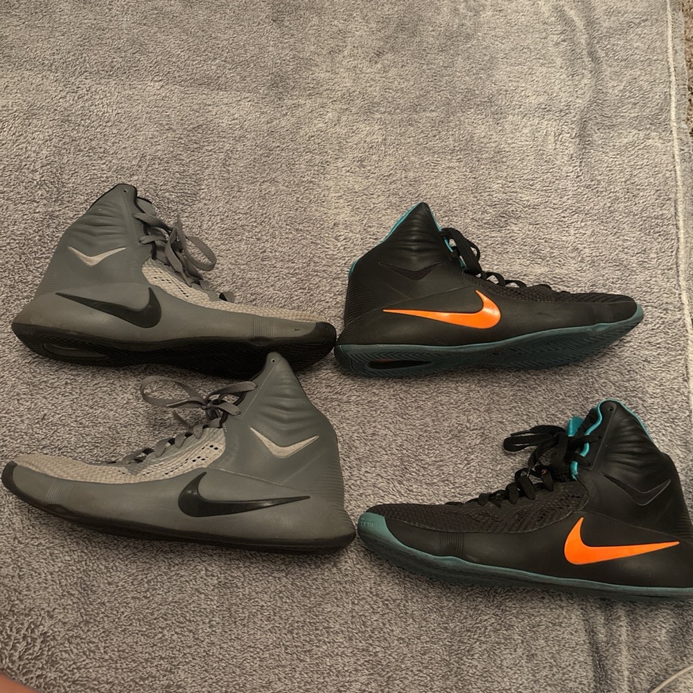 Nike Zoom Hyperdunks - Picture 2 of 4